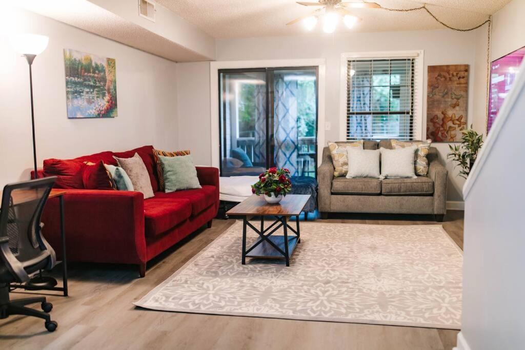 Cozy 3-Bed Athens Getaway, Right Near Uga! Apartment Exterior photo